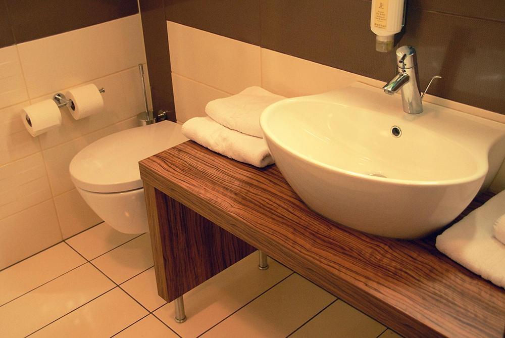 Hotel Opara Trebnje Bagian luar foto